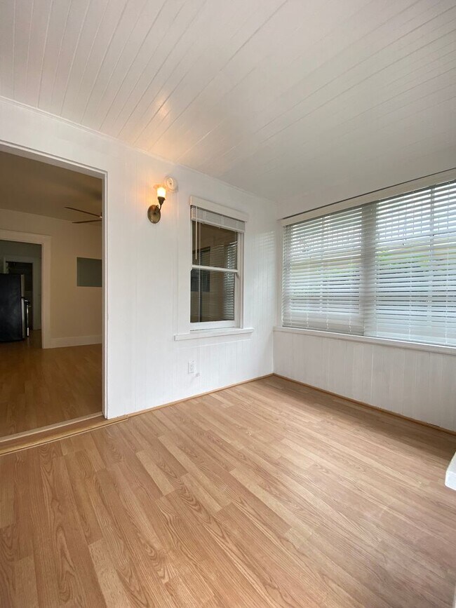 Foto del interior - 23 19th Ave