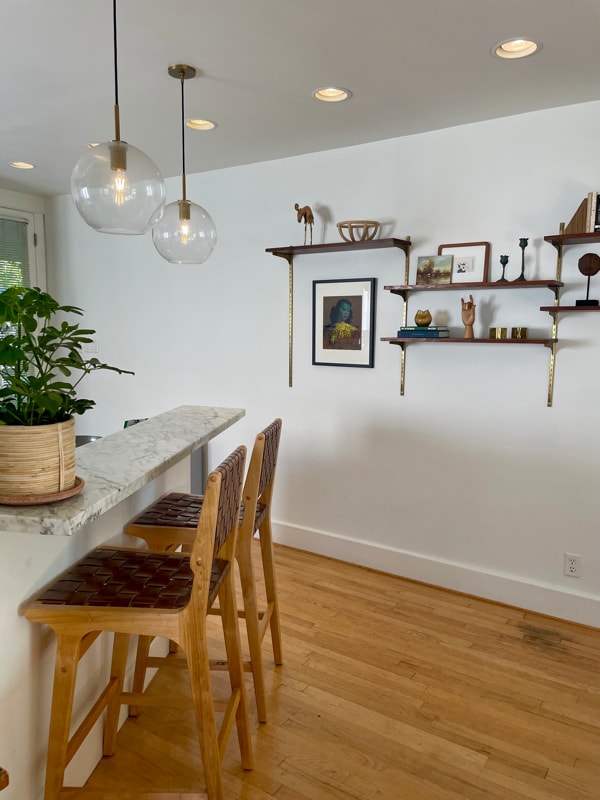 Foto del edificio - 7715 Waring Ave