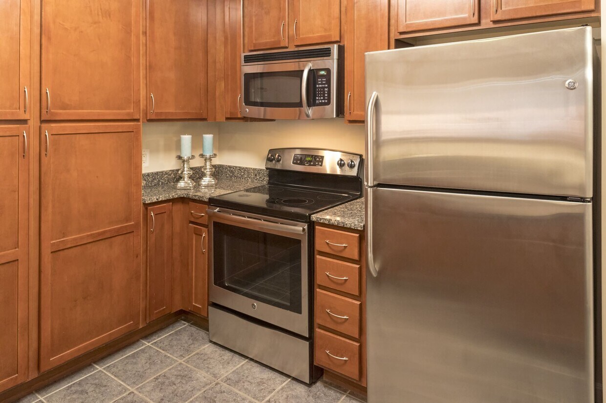 The Alexander Apartments Alexandria, VA