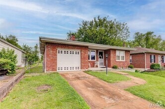 Building Photo - 9319 Aster Ave