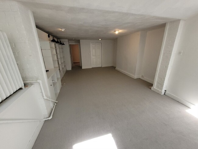 Building Photo - 281 Shawmut Ave