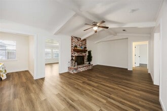 Building Photo - 12418 A Bar Dr