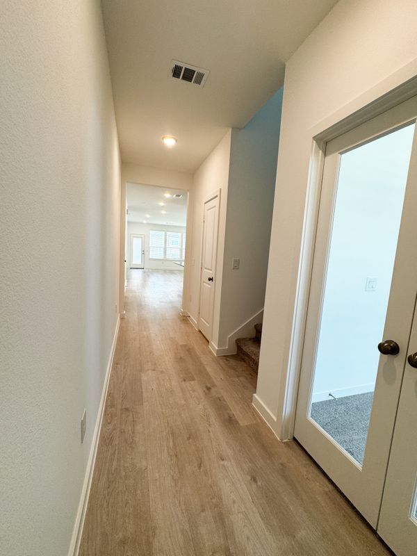 Building Photo - 18106 Zemira Ln