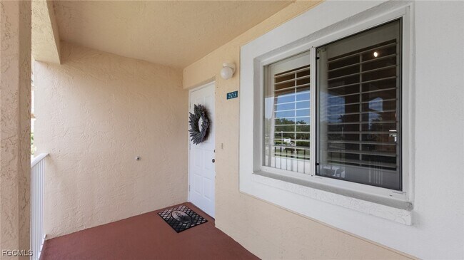 Foto del edificio - 7848 Emerald Cir