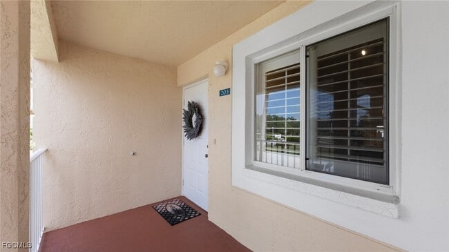 Building Photo - 7848 Emerald Cir