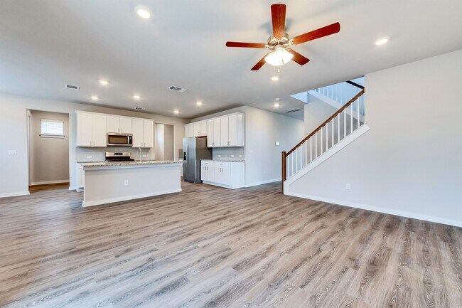 Building Photo - 1912 Ruger Pass