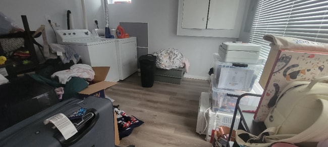 Building Photo - 179 Longview Ave