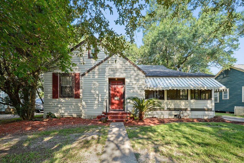 Primary Photo - 1430 Arlington Ave