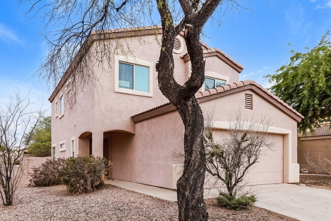 Building Photo - 476 East Placita Rejilla