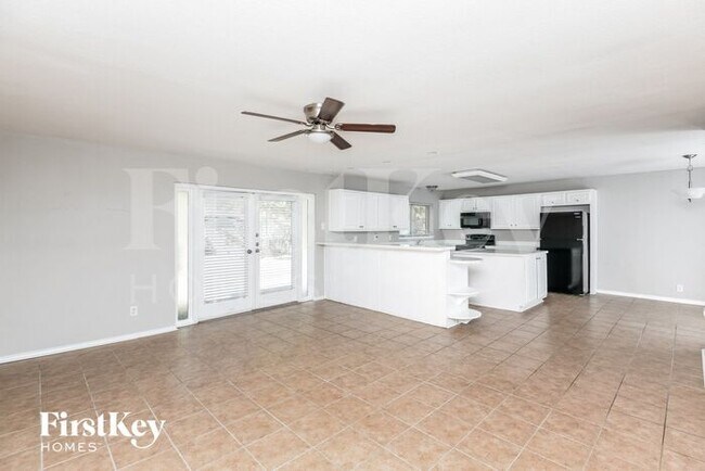 Foto del edificio - 421 Bluebonnet Trail