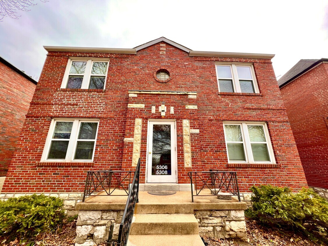Primary Photo - 5308 Jamieson Ave