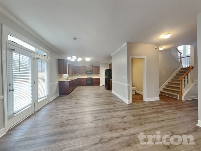 Building Photo - 4160 Triton Ives Dr NE