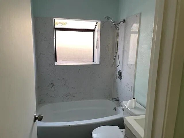 Foto del edificio - 42838 Homewood St