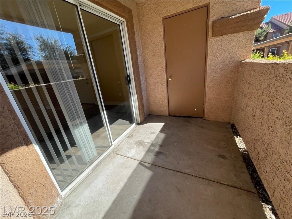 Building Photo - 1150 N Buffalo Dr