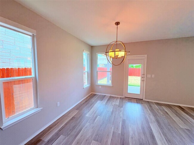 Building Photo - 301 Espresso Dr