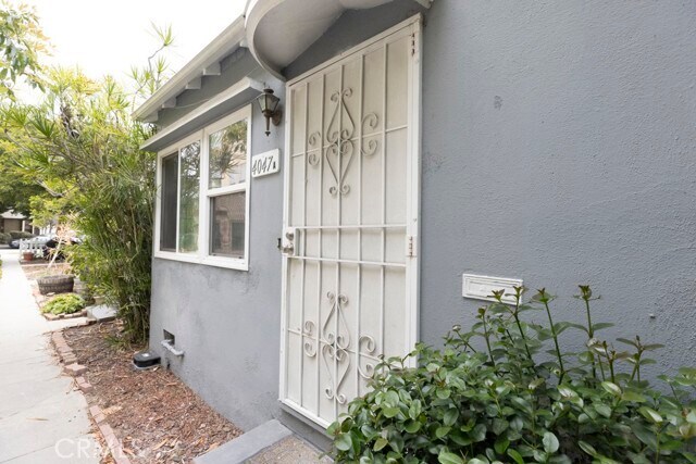 Foto principal - 4047 Irving Pl