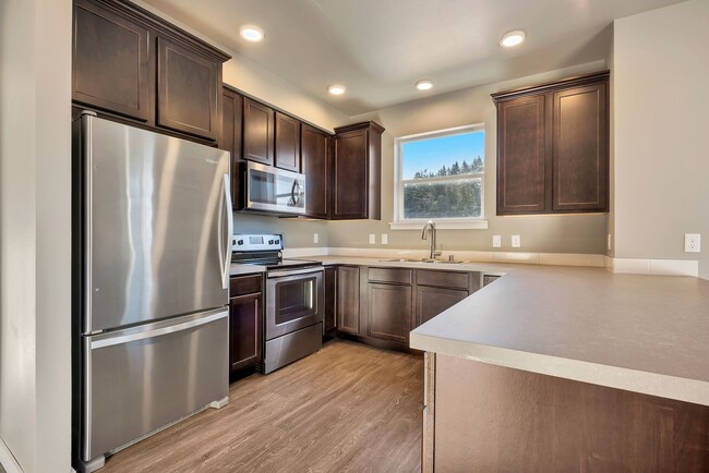 Interior Photo - The Fairhaven Pointe Apartments