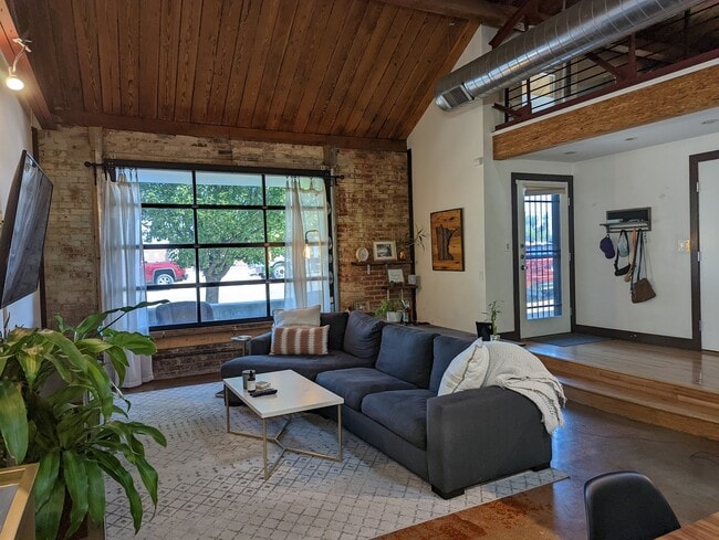 Photo - 1610 E 26th Ave Townhome