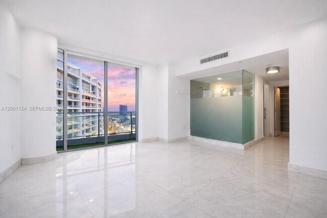 Foto del edificio - 92 SW 3rd St