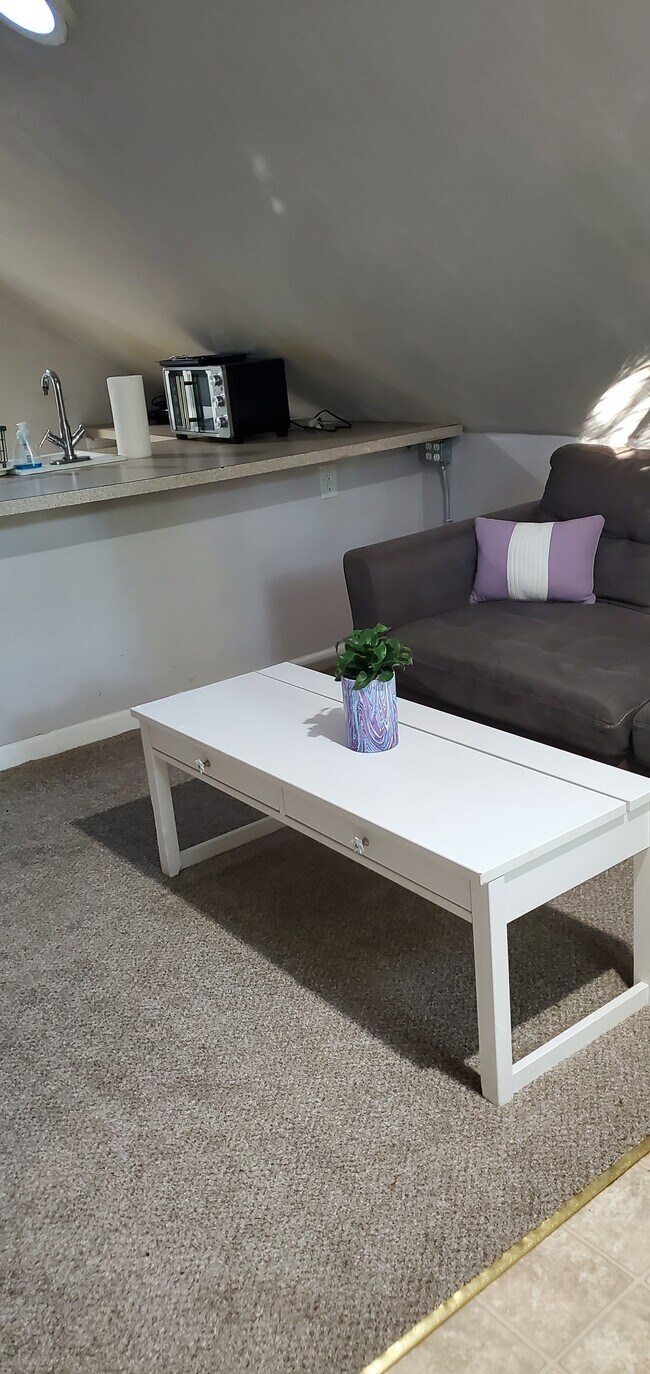 Living rm 1 - 1200 Dune St