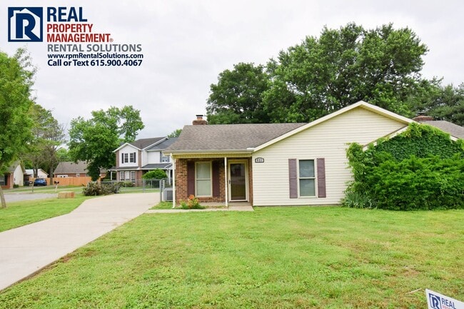 Building Photo - Great one level 3-bedroom, 2-bath in Murfreesboro! Fenced in back yard on a corner lot!