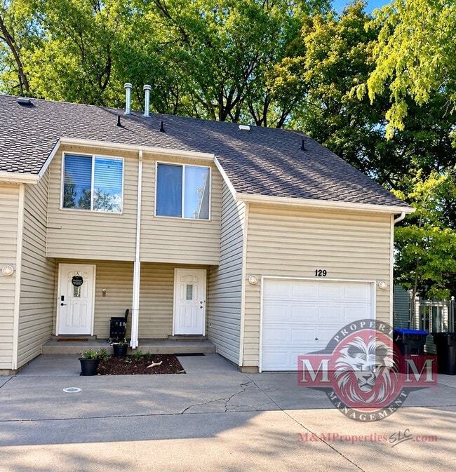 Photo - 129 W 100 N House