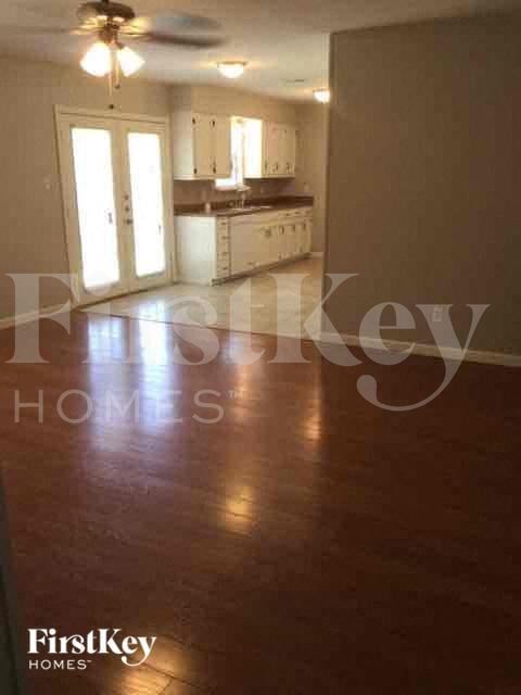 Foto del edificio - 2017 Paisley St