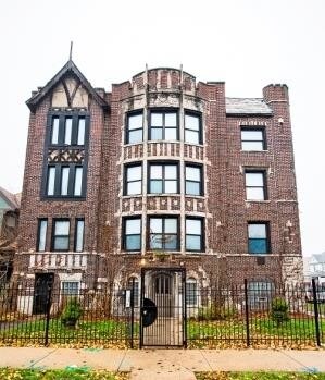 Foto principal - 654 N Pine Ave