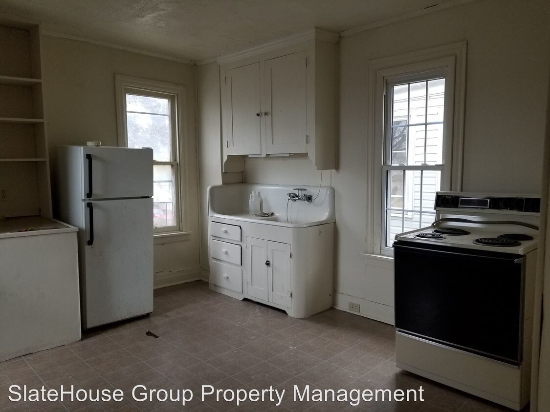 1135 Chestnut St, Lebanon, PA 17042 Condo for Rent in Lebanon, PA