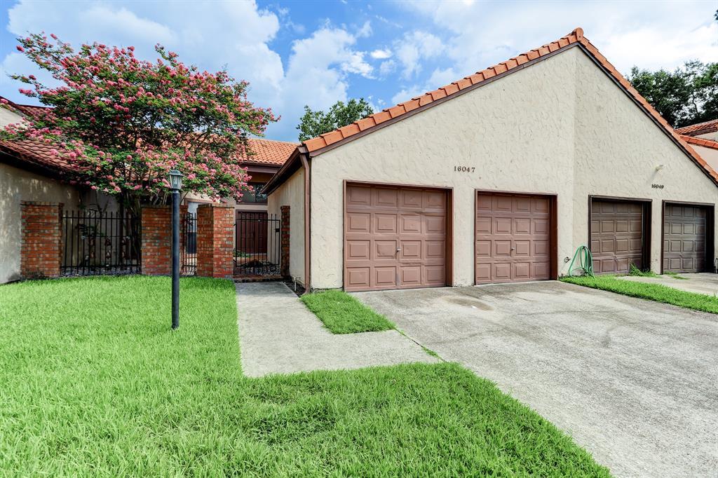 16047 Golf Club Dr, Crosby, TX 77532 Condo for Rent in Crosby, TX