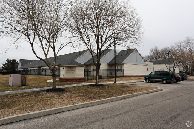 Building Photo - Inglis Gardens at Eastwick