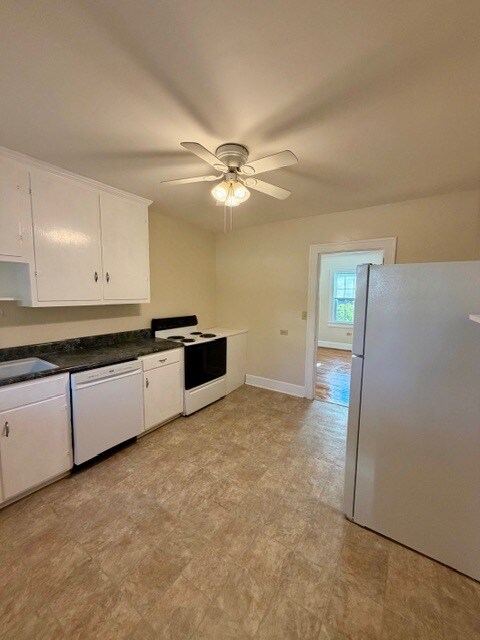 Foto del edificio - 910 Hancock Dr