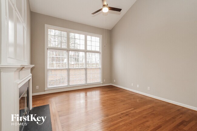 Foto del edificio - 15722 Glencastle St