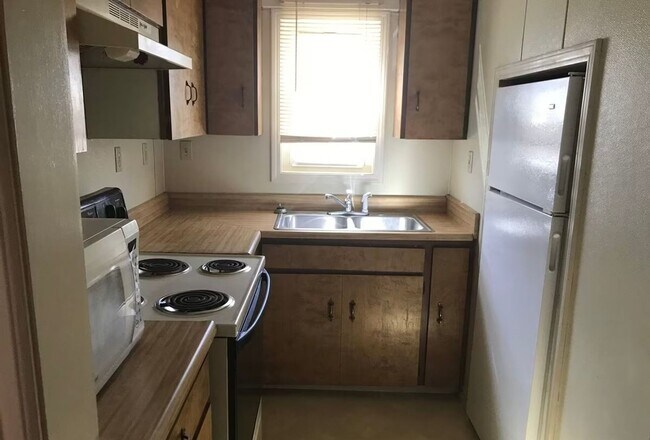 Foto del edificio - 1950 H St