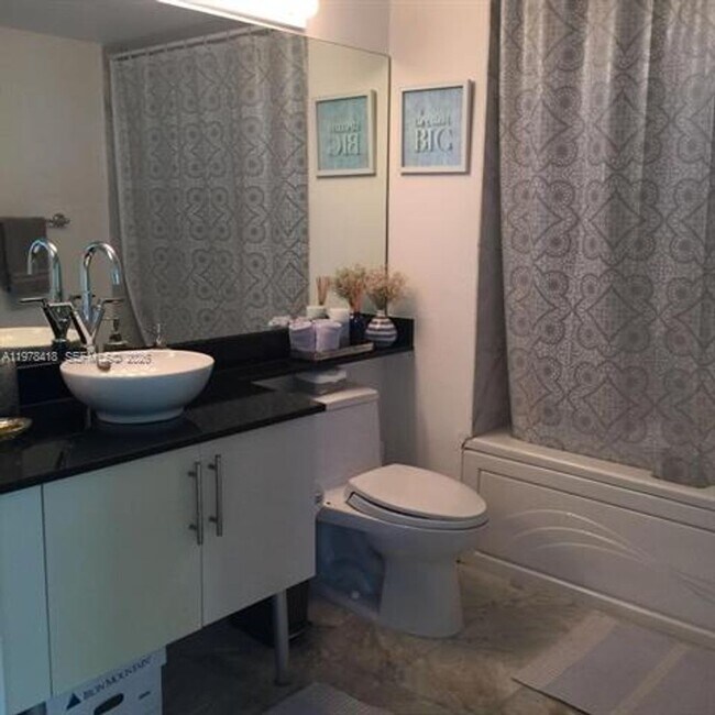 Foto del edificio - 31 SE 5th St