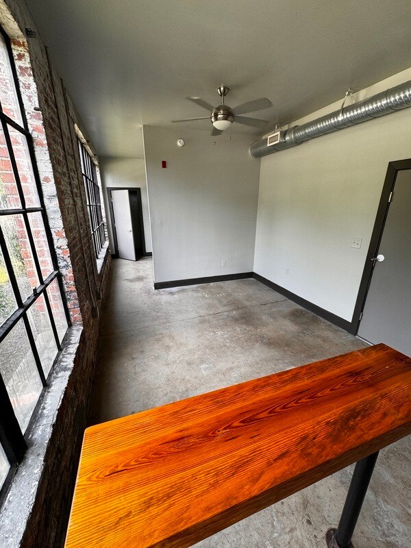 Foto del edificio - 123 Pine St