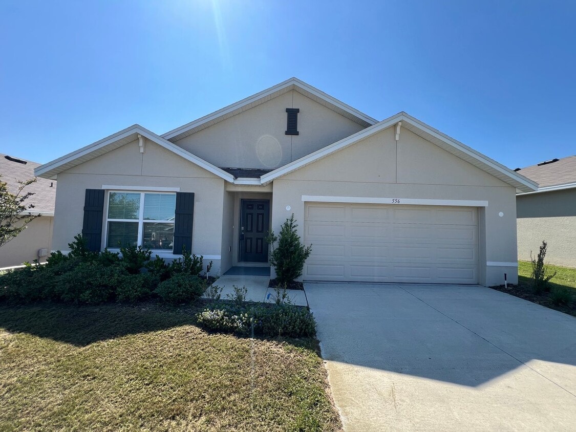 Primary Photo - 4 Bedroom, 2 Bathroom Home in the Highly D...