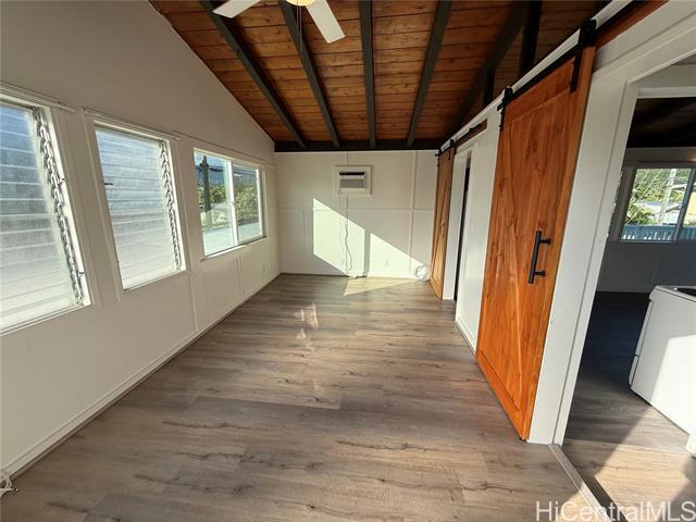 Foto del edificio - 1056 Akumu St
