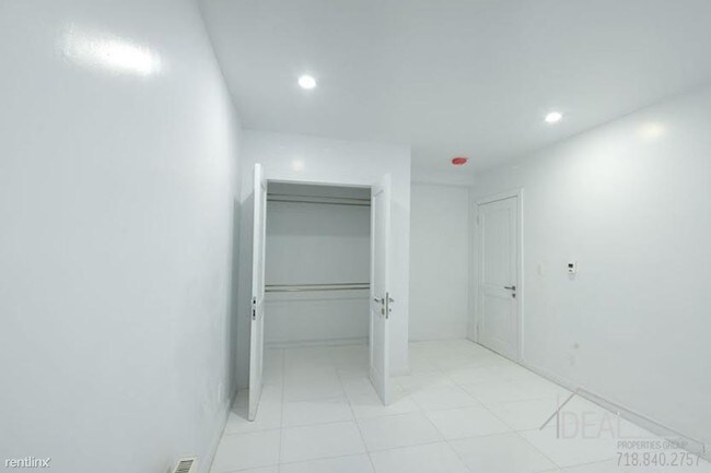 Building Photo - 86 Herkimer St