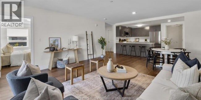 Building Photo - 1489 Banwell Rd