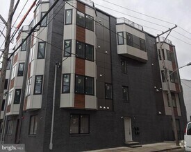 Building Photo - 914 N 16th St