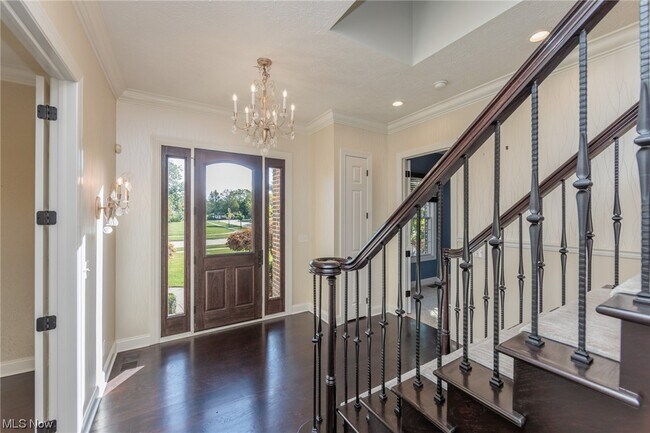 Foto del edificio - 1744 Bur Oak Dr