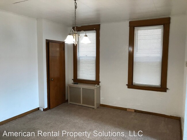 Building Photo - 64 Highland Ave
