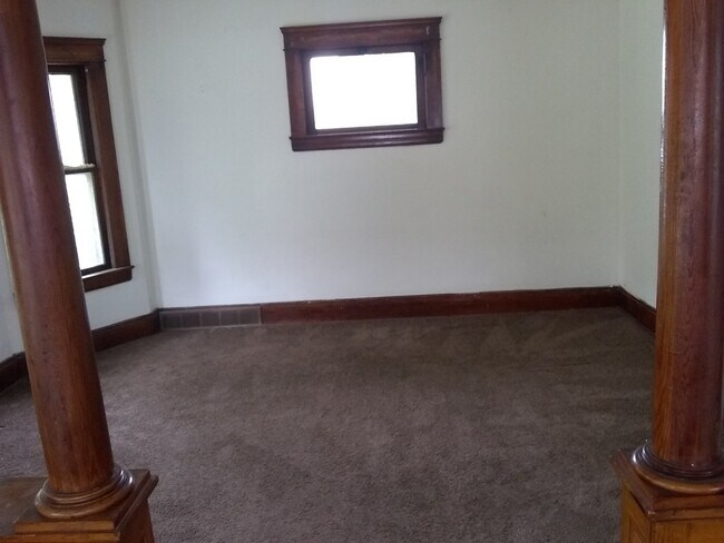 Foto del edificio - 4305 E 71st St