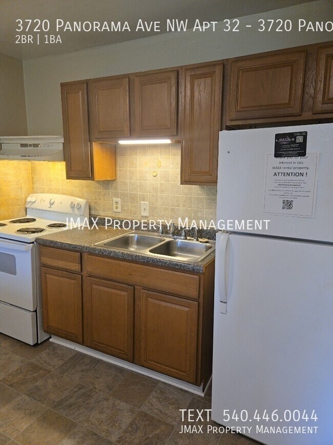 Foto del edificio - 3720 Panorama Ave NW