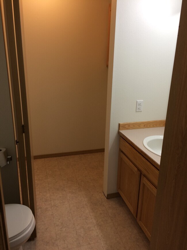 Foto del edificio - 5475 Glenridge Way