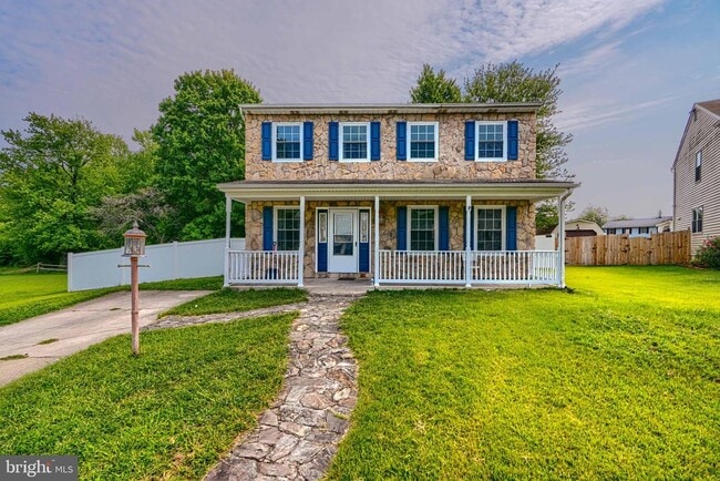 Building Photo - 7 Crestview Garth