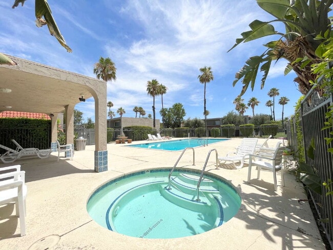 Foto del edificio - COMING SOON! 3 Bed in Indian Canyon Gardens