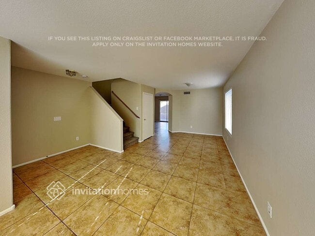 Building Photo - 16662 W Belleview St