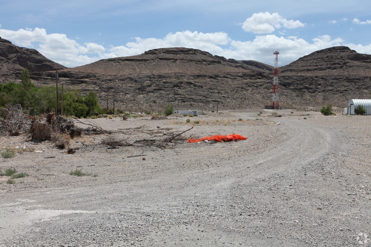 295 Raleigh Ln, Indian Springs, NV 89018 Apartments in Indian Springs